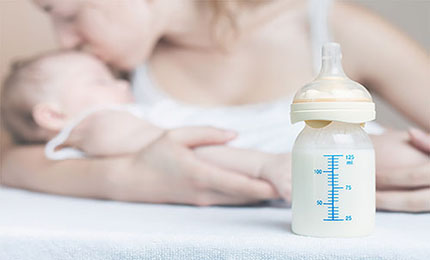 How to Warm Breast Milk to Preserve the Nutrients